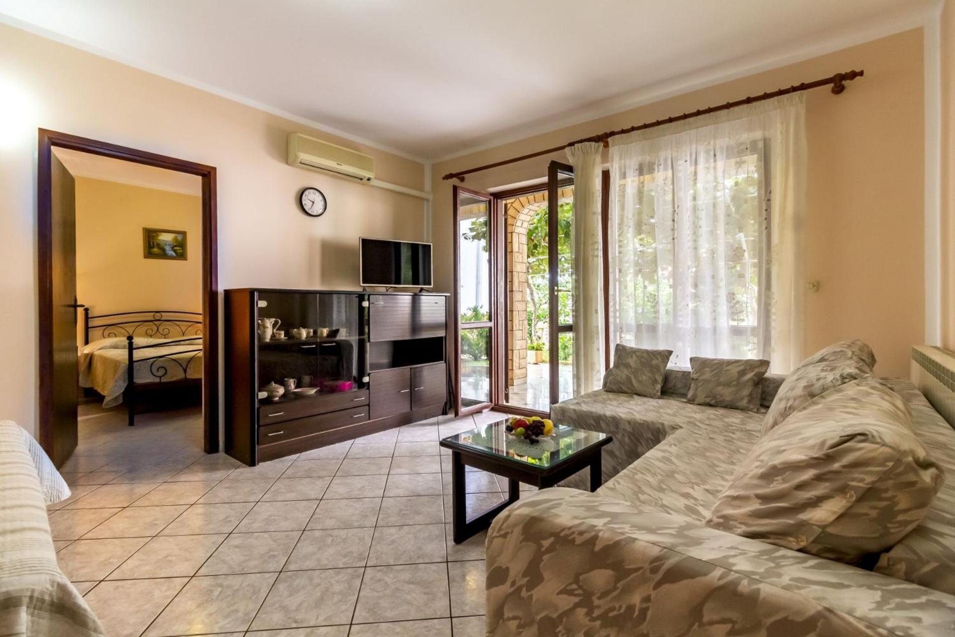 Apartments Mir Фажана Экстерьер фото